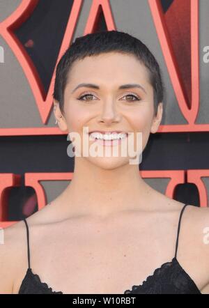 Santa Monica, CA. 28 Juin, 2019. Alyson Stoner aux arrivées pour STRANGER THINGS 3 Premiere Saison sur Netflix, Santa Monica High School - Barnum Hall, Santa Monica, CA, le 28 juin 2019. Credit : Elizabeth Goodenough/Everett Collection/Alamy Live News Banque D'Images