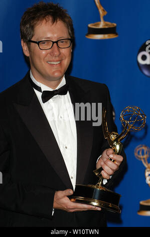 Lors de la 56e Primetime Emmy Awards annuels - Salle de presse tenue au Shrine Auditorium à Los Angeles, CA. L'événement a eu lieu le dimanche 19 septembre, 2004. Photo par : SBM / PictureLux - Tous droits réservés - N° de référence du fichier SBMPLX 33790-6110 Banque D'Images