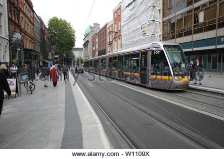 Une belle journée du mois d'avril à Dublin en Irlande Banque D'Images