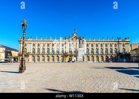 Place Stanislas, l'hotel de ville de Nancy, Lorraine, France. L'UNESCO Banque D'Images