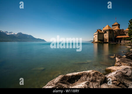 Montreux, VD / Suisse - 31 mai 2019 : l'historique château de Chillon au bord du lac de Genève Banque D'Images