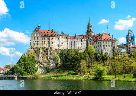 Beau château Burg Hohenzollern Sigmaringen, Dynasty. Baden-Wurttenberg, Allemagne. Banque D'Images