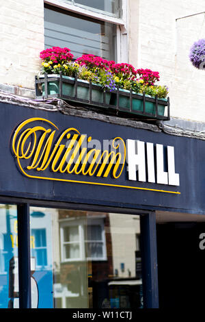 Les bookmakers William Hill signe, société fondée par William Hill en 1934 à une époque où le jeu était illégal en Grande-Bretagne Banque D'Images