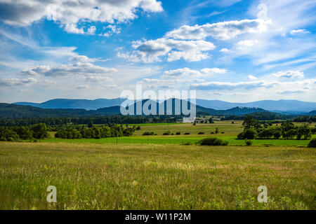 Sokoliki montagne, paysage de montagne en Pologne. Banque D'Images