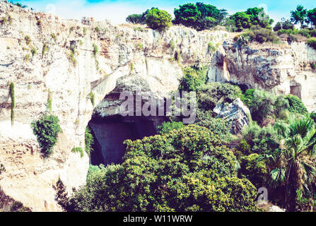 Grotte calcaire Grotta dei Cordari - Syracuse, Sicile, Italie Banque D'Images