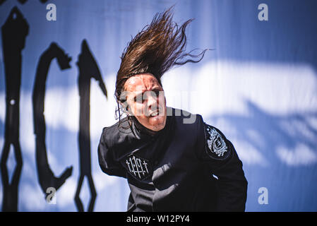 Andrea Ferro, chanteur du groupe de metal gothique italien Lacuna Coil, spectacle sur scène à Bologne, au parc 2019 Sonic Bologne première modifier Banque D'Images