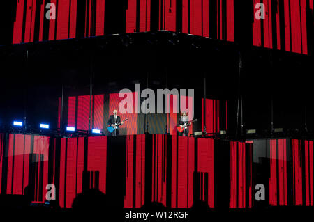 Rome, Italie. 29 Juin, 2019. La Laura et Biagio Stadi 2019 arrive au stade olympique de Rome. Après la première date de 26 juin au Stade San Nicola de Bari, Laura Pausini et Biagio Antonacci sont prêts à chanter dans la capitale. Dans la photo LAura PAusini et Biagio Antonacci : Crédit Photo Agency indépendante/Alamy Live News Banque D'Images