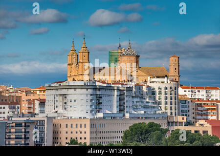 Eglise de Santa Maria la Mayor, plus de Alcaniz, province de Teruel, Aragon, Espagne Banque D'Images