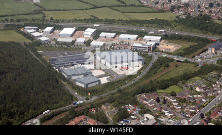 Vue aérienne d'un parc du Capitole, un parc d'affaires à Dodworth, à l'ouest de Barnsley sur le M1 Banque D'Images