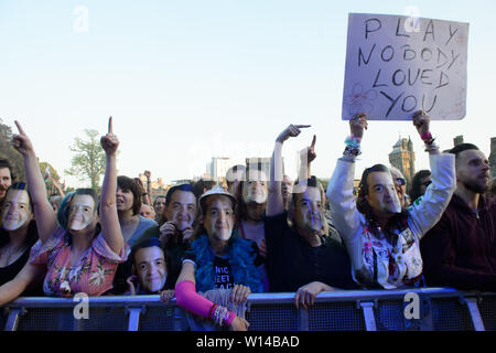 29.06.19 La Manic Street Preachers effectuer au château de Cardiff Banque D'Images