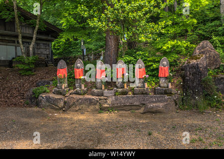 Takayama - Mai 26, 2019 : bâtiments traditionnels dans l'Hida Folk Village musée de plein air de Takayama, Japon Banque D'Images