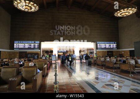 La gare Union emblématique de Los Angeles tourne sur 80 Mai, 2019. Le plus grand terminal de train dans l'ouest des États-Unis. Banque D'Images