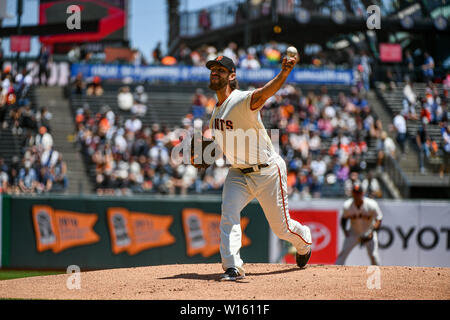 San Francisco, Californie, USA. 30 Juin, 2019. Le lanceur partant des Giants de San Francisco Madison Bumgarner (40) en action au cours de la MLB match entre les Diamondbacks de l'Arizona et les Giants de San Francisco au parc d'Oracle à San Francisco, Californie. Chris Brown/CSM/Alamy Live News Banque D'Images