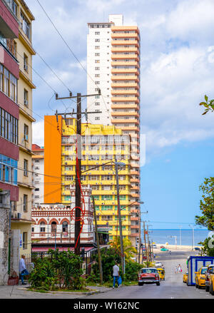 Bâtiments colorés à La Havane à Cuba. Banque D'Images