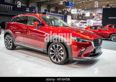 Poznan, Pologne, mars 2019 Mazda CX-3 AWD antérieurs SKYACTIV Technology, Poznan International Motor Show, sous-compactes crossover SUV fabriqué par Mazda Banque D'Images