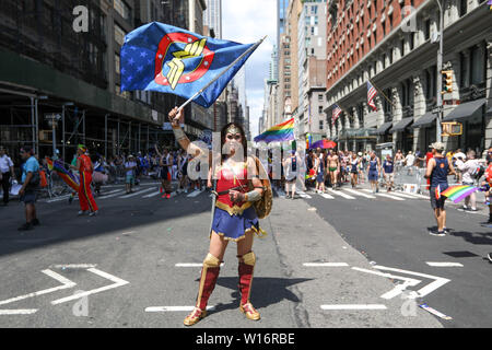 New York, États-Unis. 30 Juin, 2019. Pride Parade à New York, aux États-Unis, ce dimanche 30. (Photo : William Volcov/Brésil Photo Presse) Credit : Brésil Photo Presse/Alamy Live News Banque D'Images