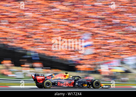 Spielberg, Austia. 30 Juin, 2019. Le pilote Red Bull néerlandais Max Verstappen oriente sa voiture au cours de la Formule Un Grand Prix d'Autriche en Spielberg, Austia, 30 juin 2019. Credit : Guo Chen/Xinhua/Alamy Live News Banque D'Images