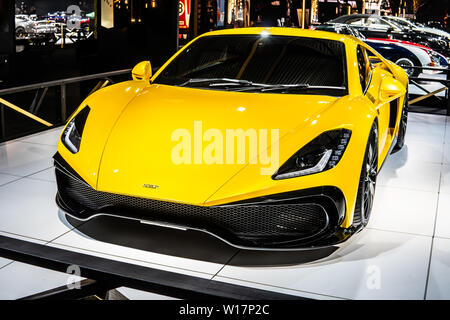 Bruxelles, Belgique, Jan 18, 2019 : jaune métallique Noble M500 supercar britannique à Bruxelles Salon de l'automobile, produit par Noble Automotive Ltd Banque D'Images