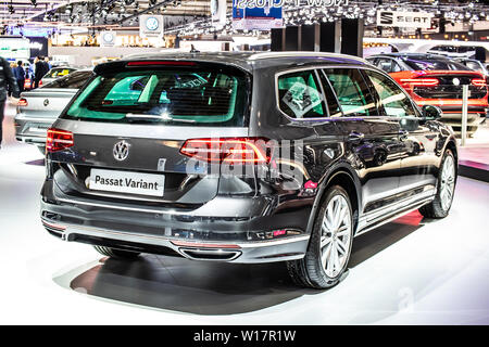 Bruxelles, Jan 2019 Volkswagen VW Passat Variant à Bruxelles Salon de l'automobile, 8e gen, B8, Typ 3G, produit par le constructeur automobile allemand Volkswagen Group Banque D'Images