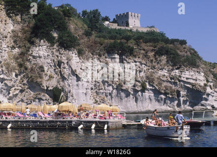 Regina Isabella horel, l'île de Ischia, dans le golfe de Naples, Campanie, Italie Banque D'Images