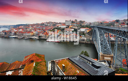Portugal - Porto au coucher du soleil Banque D'Images