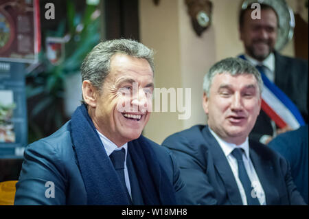 Nicolas Sarkozy dans la région du Beaujolais pour l'élection des primaires du parti Les Répubicains Banque D'Images