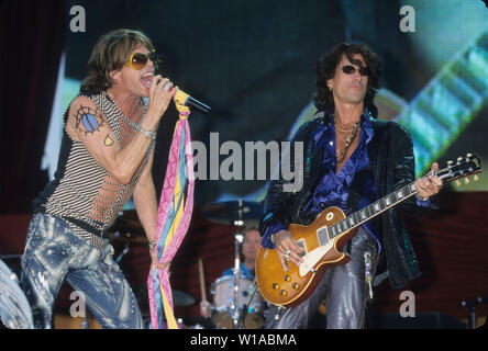 Groupe de rock américain Aerosmith à Wango Tango 2001 au Dodger Stadium à Los Angeles, Californie. Photo : Jeffrey Mayer Banque D'Images