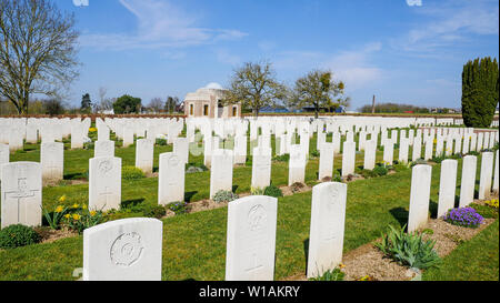 Cimetière militaire britannique de la PREMIÈRE GUERRE MONDIALE, Abbeville, Somme, Hauts-de-France, France Banque D'Images