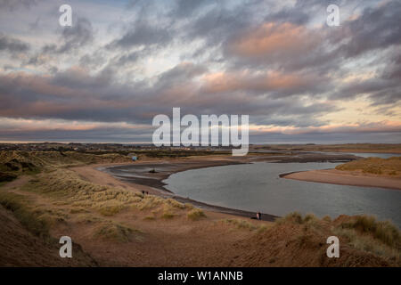 Coucher de soleil à l'Ythan Estuaire, Newburgh, Aberdeenshire, Scotland, UK. Banque D'Images