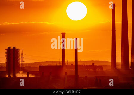 Sonnenuntergang im Ruhrgebiet Banque D'Images