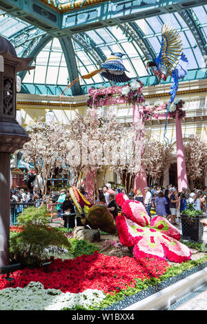 L'hôtel et Casino Bellagio Conservatory & Jardins Botaniques à printemps japonais à Las Vegas‎, Nevada, USA Banque D'Images