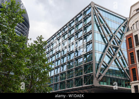 Façade du bâtiment au-dessus de Cannon Street Station face à Cannon Street, City of London EC4 Banque D'Images