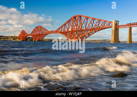 Forth Railway Bridge, UNESCO World Heritage Site, Firth of Forth, Ecosse, Royaume-Uni, Europe Banque D'Images