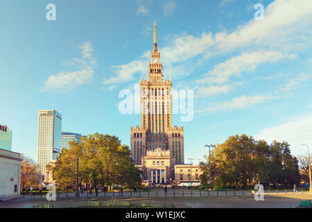 Palais de la Culture et de la Science (Palac Kultury i Nauki), construit dans les années 1950, Varsovie, Pologne, Europe Banque D'Images