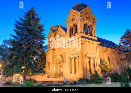 Basilique Cathédrale de Saint François d'assise à Santa Fe, Nouveau Mexique, USA. Banque D'Images