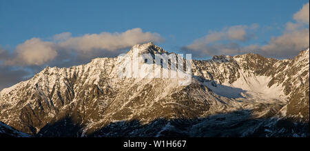 La neige a couvert des pics de montagne tyrolienne au-dessus de Sölden, Autriche. (C) 2009 Tom Kelly Banque D'Images