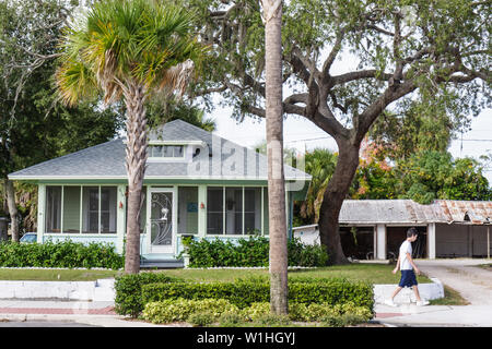 Melbourne Florida, centre-ville historique, rue principale, revitalisation, préservation, maisons maisons maisons maisons maisons maisons maisons résidence, logement, bungalow, façade, moustiquaire Banque D'Images