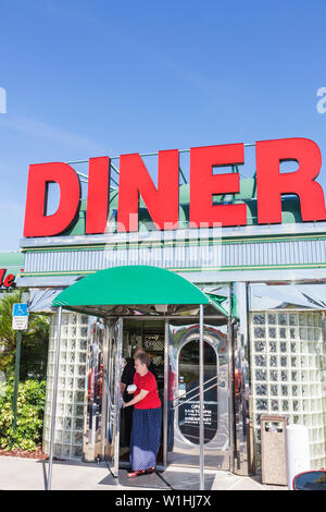 Florida Highlands County,Sebring,US Highway route 27,Sebring Diner,nostalgie,dîner,restaurant restaurants restauration café cafés,service,cuisine,Amer Banque D'Images