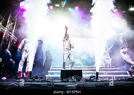 Sandvika, Norvège - Juillet 02, 2019.Le groupe de rap américain George Sanders effectue un concert live au cours de la Norwegian music festival 2019 Kardetten à Sandvika. Joba est vu ici rapper sur scène. (Photo crédit : Gonzales Photo - Tord Litleskare). Banque D'Images