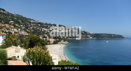 Roquebrune-Cap-Martin, Provence-Alpes-Côte d'Azur, France. Côte d'Azur d'Azur. Banque D'Images