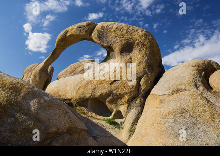 Passage de Mobius, Alabama Hills, Lone Pine nahe, Sierra Nevada, Frankreich, USA Banque D'Images