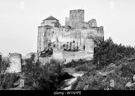 Le Château de Loarre, près de Loarre, la Province d'Huesca, Aragon, Espagne. Le château roman est parmi les plus anciennes de l'Espagne, datant principalement du 11ème et 12ème cen Banque D'Images