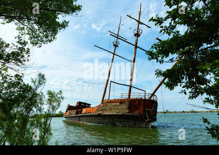 Abandonné le Navire La Grande Hermine Jordan Harbour de l'Ontario. Banque D'Images