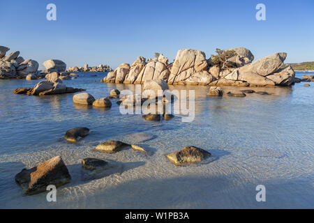 Punta di Colombara entre les plages Plage de palombaggia et Plage de Tamaricciu, Porto-Vecchio, Corse du Sud, Corse, France du Sud, France, S Banque D'Images