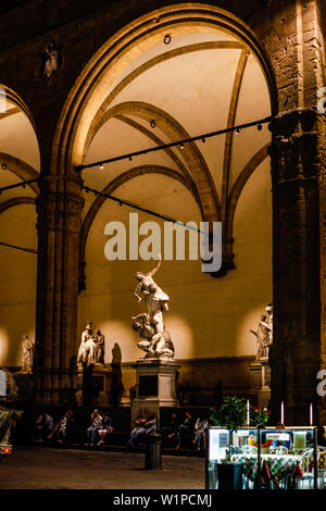 La Loggia dei Lanzi, également appelé la Loggia della Signoria sur la piazza della Signoria à Florence, Italie, Toscane, Europe Banque D'Images