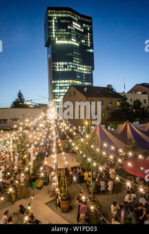 Bar en plein air, Frau Gerolds Garten, premier tour, Kreis 5, Zurich, Suisse Banque D'Images