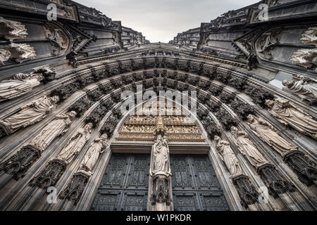 UNESCO World Heritage Cathédrale Cathédrale façade ouest,, Cologne, Rhénanie du Nord-Westphalie, Allemagne Banque D'Images