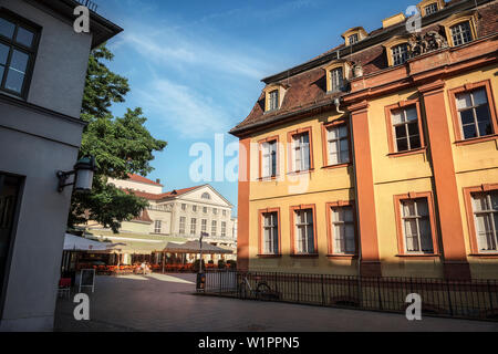 Patrimoine mondial de l'UNESCO, le palais Wittums Weimar Classique avec vue sur le théâtre national allemand, Weimar, Thuringe, Allemagne Banque D'Images