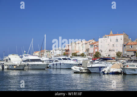 Port de Saint-Florent, en Corse, le sud de la France, France, Europe du Sud Banque D'Images