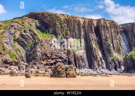 Bude est une des plus intéressantes formations géologiques dans la région de Cornwall. La Formation de Bude est constitué de sable et de la boue déposée dans un géant la tropical Banque D'Images